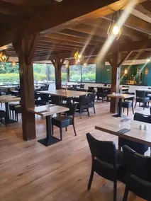 Les Dineux Village - Restaurant