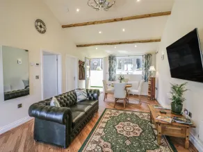 Fairfield - Interior