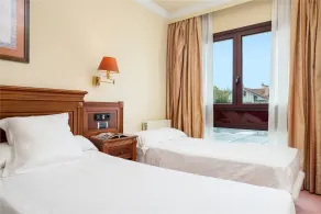 Hospedium Hotel Sky Blu Loiu - Chambre