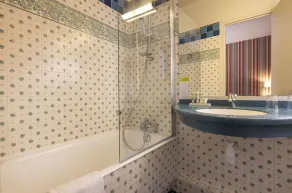 Hôtel Clément - Salle de bain
