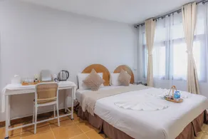 Phi Phi Cozy Seafront Resort - Room