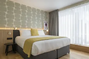 PREMIER SUITES Antwerp - Room