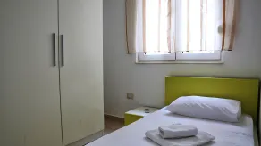 Bougainville Bay Apartments - Zimmer