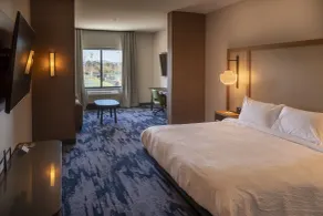 Fairfield by Marriott Inn & Suites Rome - Værelse
