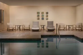 The Davenport Tower, Autograph Collection - Piscine