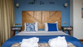 Fuego Design Suites - Room