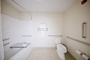 Cobblestone Inn & Suites - Clarion - Badezimmer
