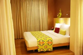 The Beatle - Room