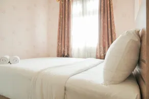 Comfort 2BR Green Pramuka City Apartment near Shopping Center - Room