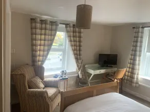 The Halfway House Pub and Kitchen - Zimmer