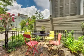 1 Mi to Scad! Historic Savannah Haven w/ Patio - Interiör