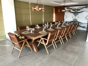 ONLY ONE Suites & Residences - Restaurant