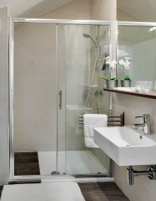 Luxury Apartment Jolara - With Heated Pool - Deluxe Suite 18 - Bathroom