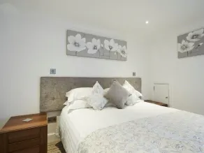 The Rose and Crown - Room