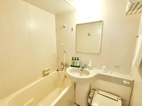 Hotel Courtland - Bathroom