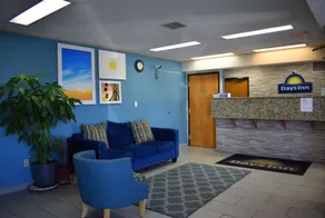 Days Inn by Wyndham Reidsville - Hall
