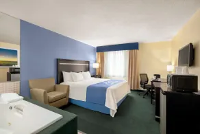 Days Inn by Wyndham Auburn/Finger Lakes Region - Chambre