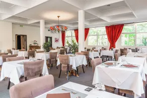 HI Brides-les-Bains - Restaurant