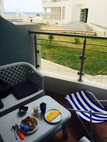 Studio apartment beach front - Balkon