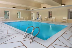 Country Inn & Suites by Radisson, Brunswick I-95, GA - Piscine