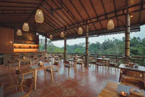 Alamora Healing Escape - Restaurant