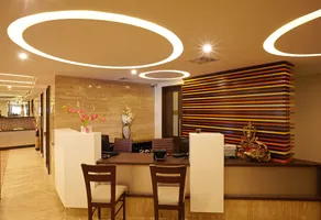 Golden Fruits Business Suites - Reception