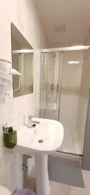 Hostal San Martin de Montalbán - Badezimmer