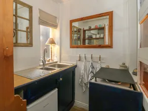 The Hideaway at No 8 - Private kitchen
