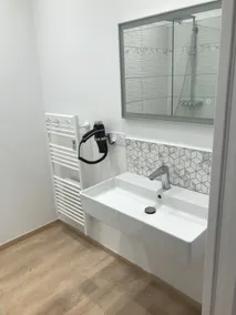 Appartement N°11 - 2 éme étage - Salle de bain