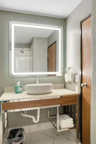 Days Inn by Wyndham Omaha NE - Bad