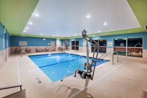 Holiday Inn Express & Suites - Lenexa - Overland Park Area by IHG - Piscine