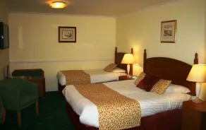 Queen's Head Inn - Room