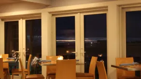 Breakwater Inn - Restaurant