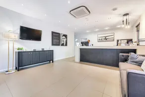 Hudson Parap - Reception