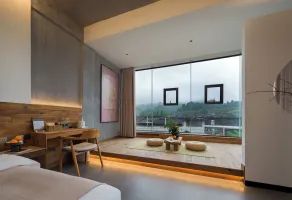 Yuechuang Banshandu Homestay (Hongqiao Tuojiang Store, Fenghuang Ancient Town) - Room