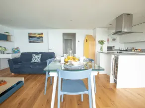 Onshore 6 - Newquay Towan Beach View - Living room