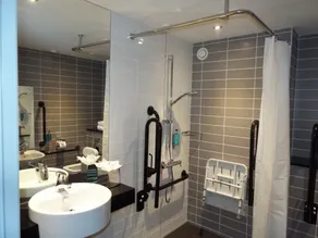 Holiday Inn Express - Stockport by IHG - Bathroom