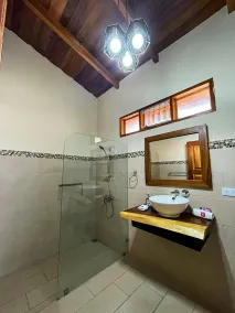 Hotel El Regalo - Bathroom