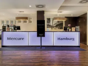 Mercure Hotel Hamburg am Volkspark - Receção