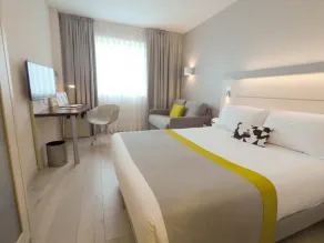 Holiday Inn Express Pamplona by IHG - Room