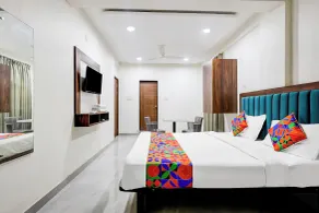 FabHotel AR Executive - Camera