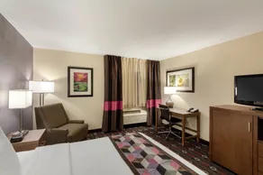 Comfort Inn Tulsa Midtown - Chambre
