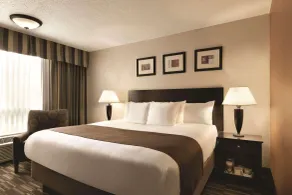 Radisson Hotel Louisville North - Chambre