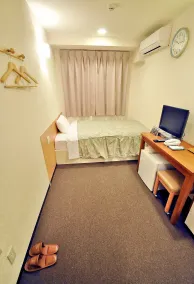 Okayama Universal Hotel Annex - Værelse