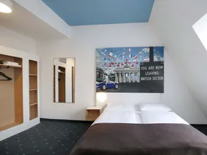 B&B Hotel Berlin-Charlottenburg - Room