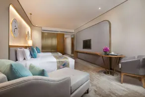 Ramada Plaza Fuxian Lake - Room