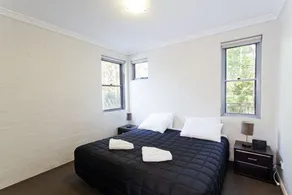 Bluegum Apartments - Room