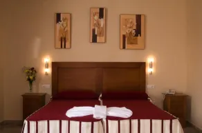 Apartamentos la Fuente - Chambre