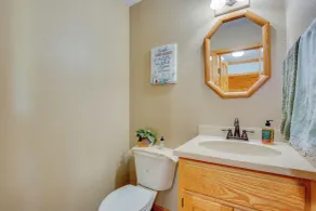 Peaceful Garden City Getaway w/ Grill & Fire Pit - Innvendig