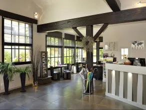 Logis Hotels Restaurant le SAINT-JACQUES -Cloyes les 3 Rivieres - Reception